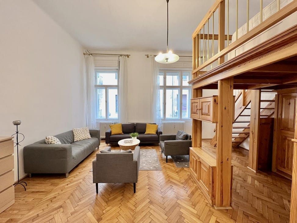 Stúdió lakás eladó a Honvéd utcában, Budapest, 1055