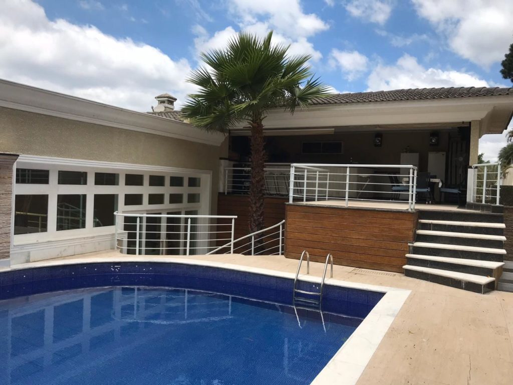 Vila de luxo em Alphaville Residencial 10, São Paulo