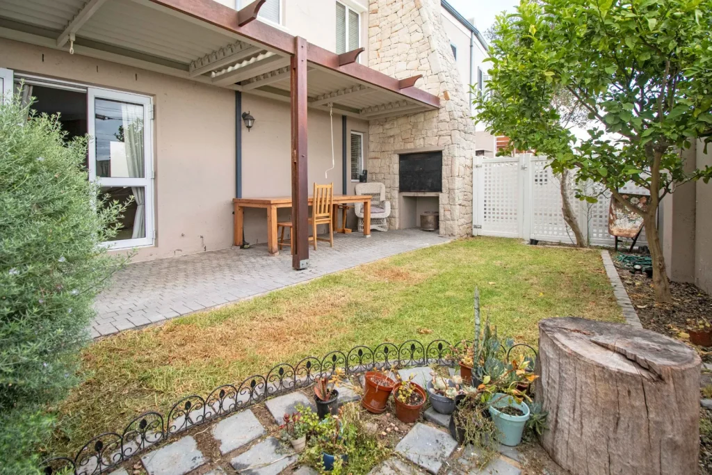 4-Slaapkamer Vrystaande Huis in Nooitgedacht-landgoed