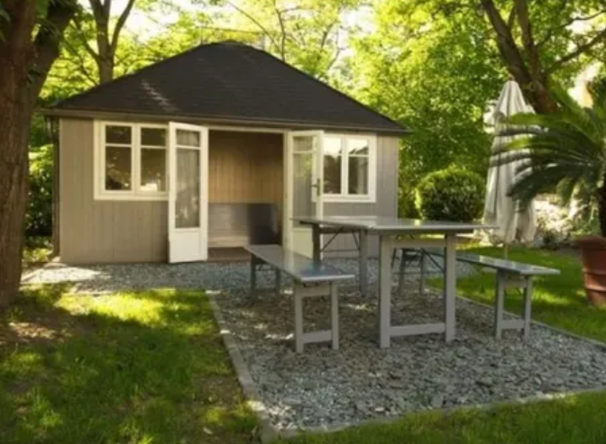 Bérelhető 3 szobás, 210 m²-es elegáns lakás luxus villában