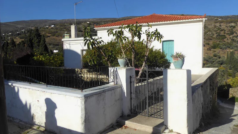 [3-Υπνοδωμάτια] Επαρχιακή Οδός Άνδρου-Σταυροπέδας, Κόρθιο