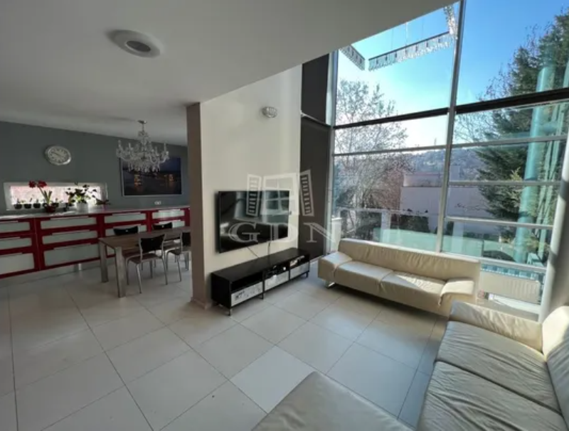 Bérelhető családi ház Budapest XXII. kerületében, Rózsavölgyi tér környékén