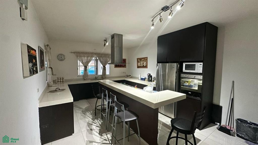 Amplia Casa Amueblada en Renta en Montelimar, Fracc. Montecarlo