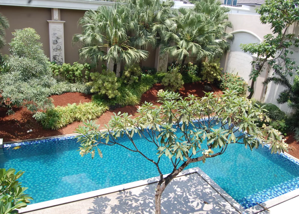 Rumah Mewah 4 Kamar Tidur untuk Disewa di Pondok Indah