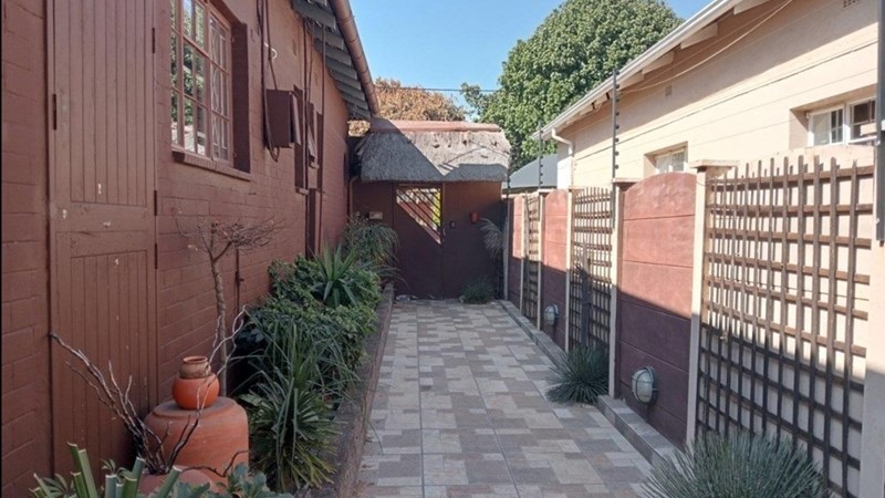 Rouxville 3-Slaapkamer, 2-Badkamer Gemeenskapsherbergstyl Huis