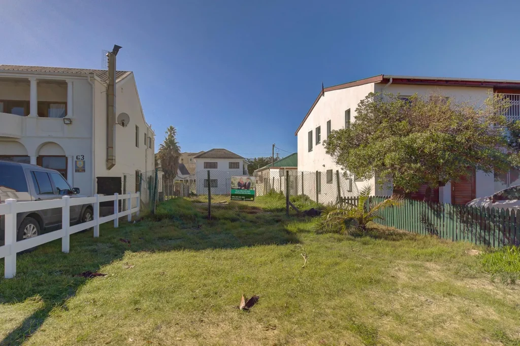 Te Koop: Grond in Strand-Suid, Strand, Wes-Kaap