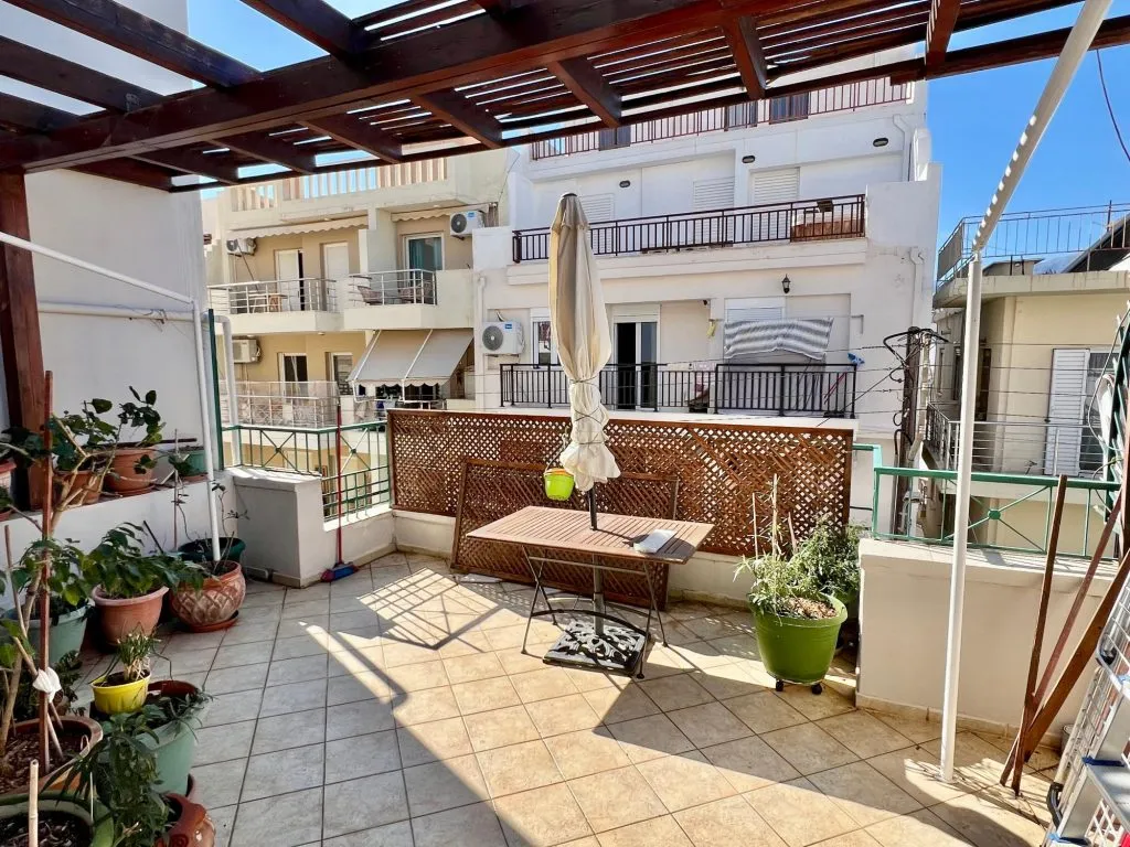 Εξοχική 4-κλινοροι Villa προς πώληση στον Άγιο Νικόλαο