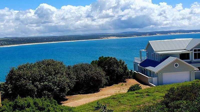 Hoekerf te Koop in Gesogte Vleesbaai, Weskus