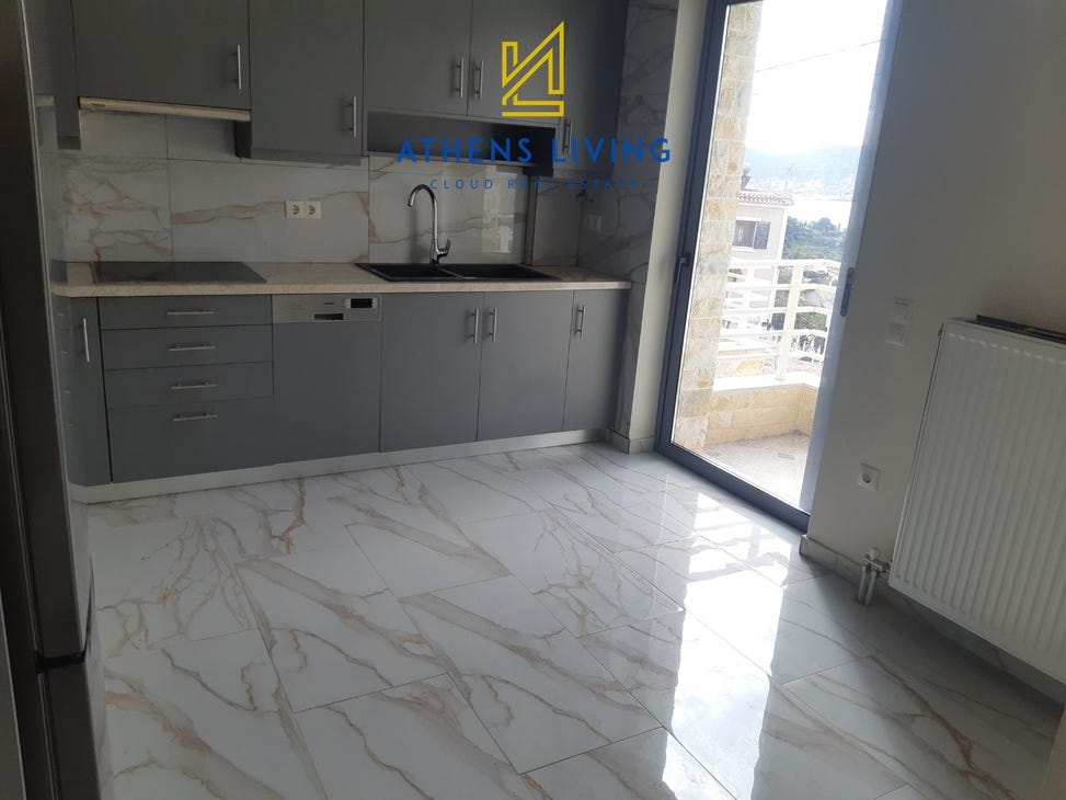 Έξοχος Ισόγειος Χώρος για Ενοικίαση στο Πόρτο Ράφτι