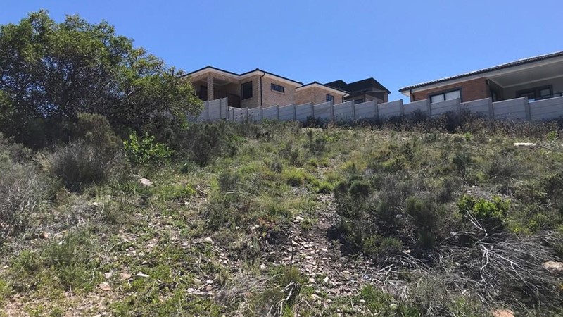 Primêre 872 m² Grond in Island View – Insluitend Bouplanne vir Inkomste-Genererende Duetwoninge