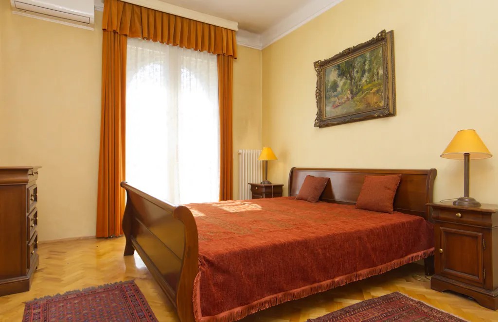 Modern 1 Szobás Lakás Bérbeadó – Rómer Flóris utca, Budapest II.