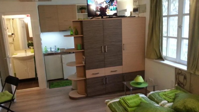 Bérelhető Stúdió Lakás a Víznyelő Utcában, Budapest